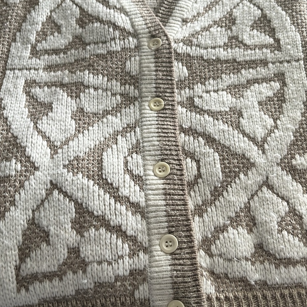 Partners by Mervyn’s medium beige and white vintage cardigan 3/4 sleeve - Picture 2 of 9